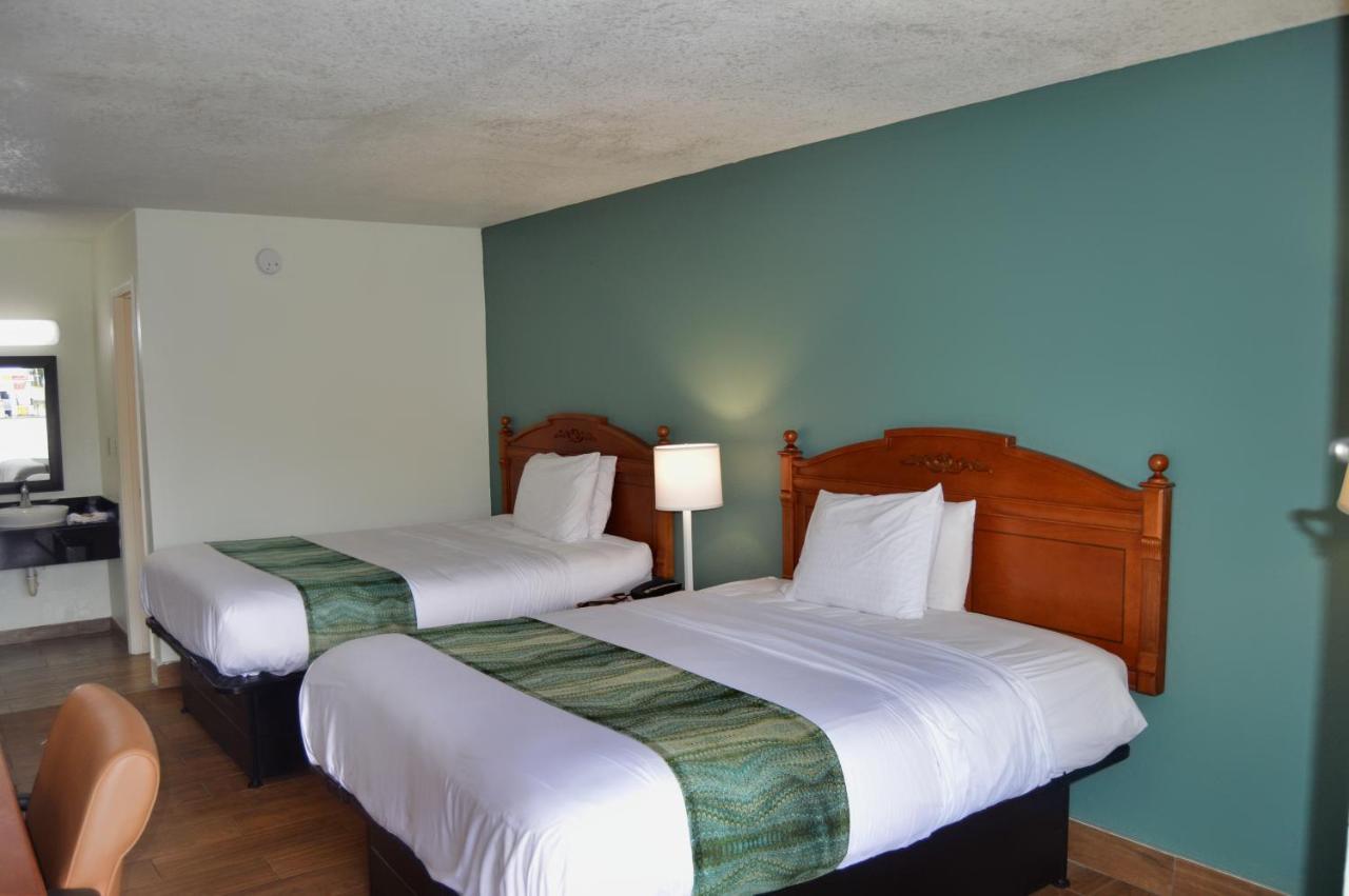 Days Inn By Wyndham Hardeeville Near Hilton Head Eksteriør billede