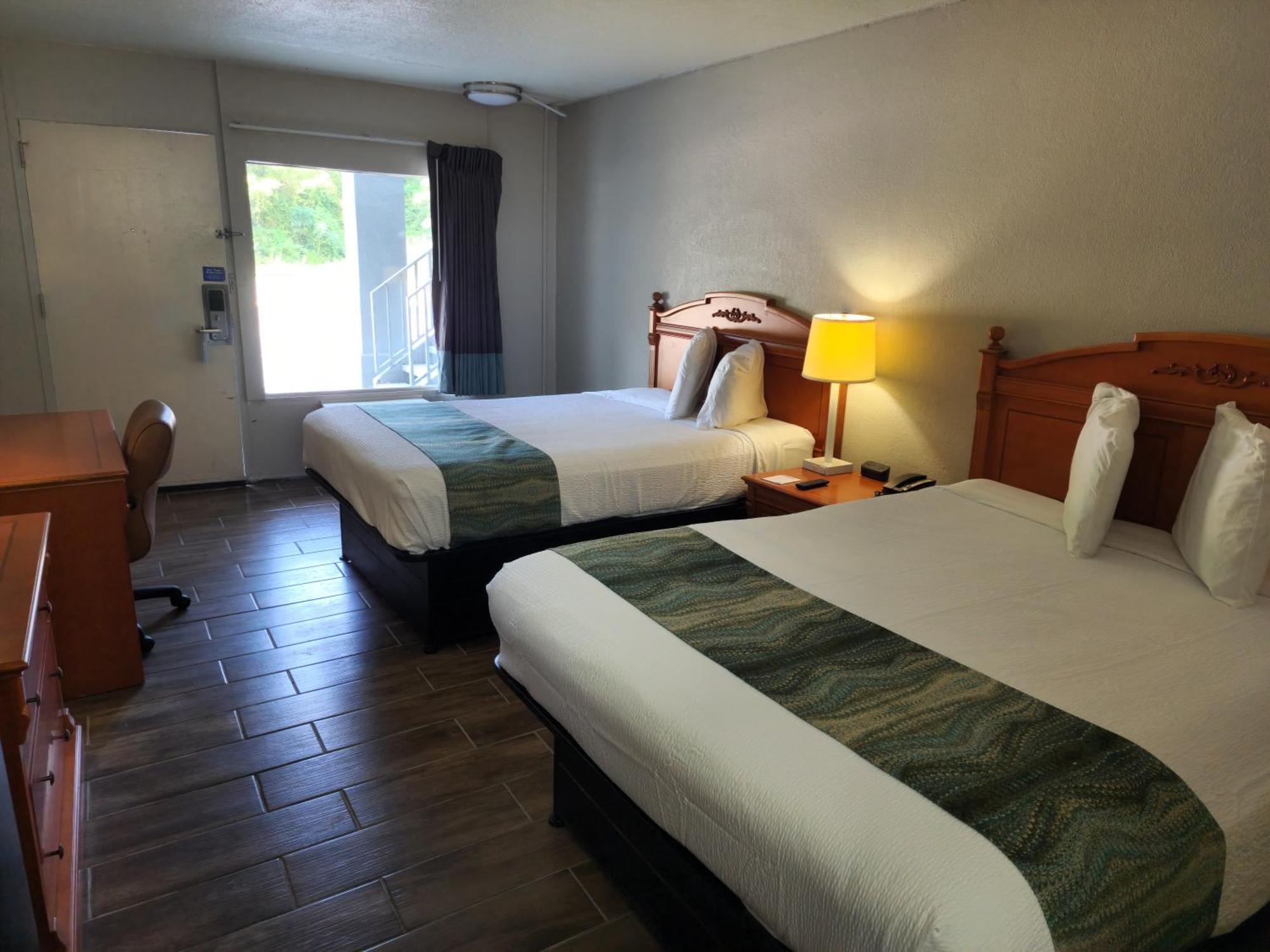 Days Inn By Wyndham Hardeeville Near Hilton Head Eksteriør billede