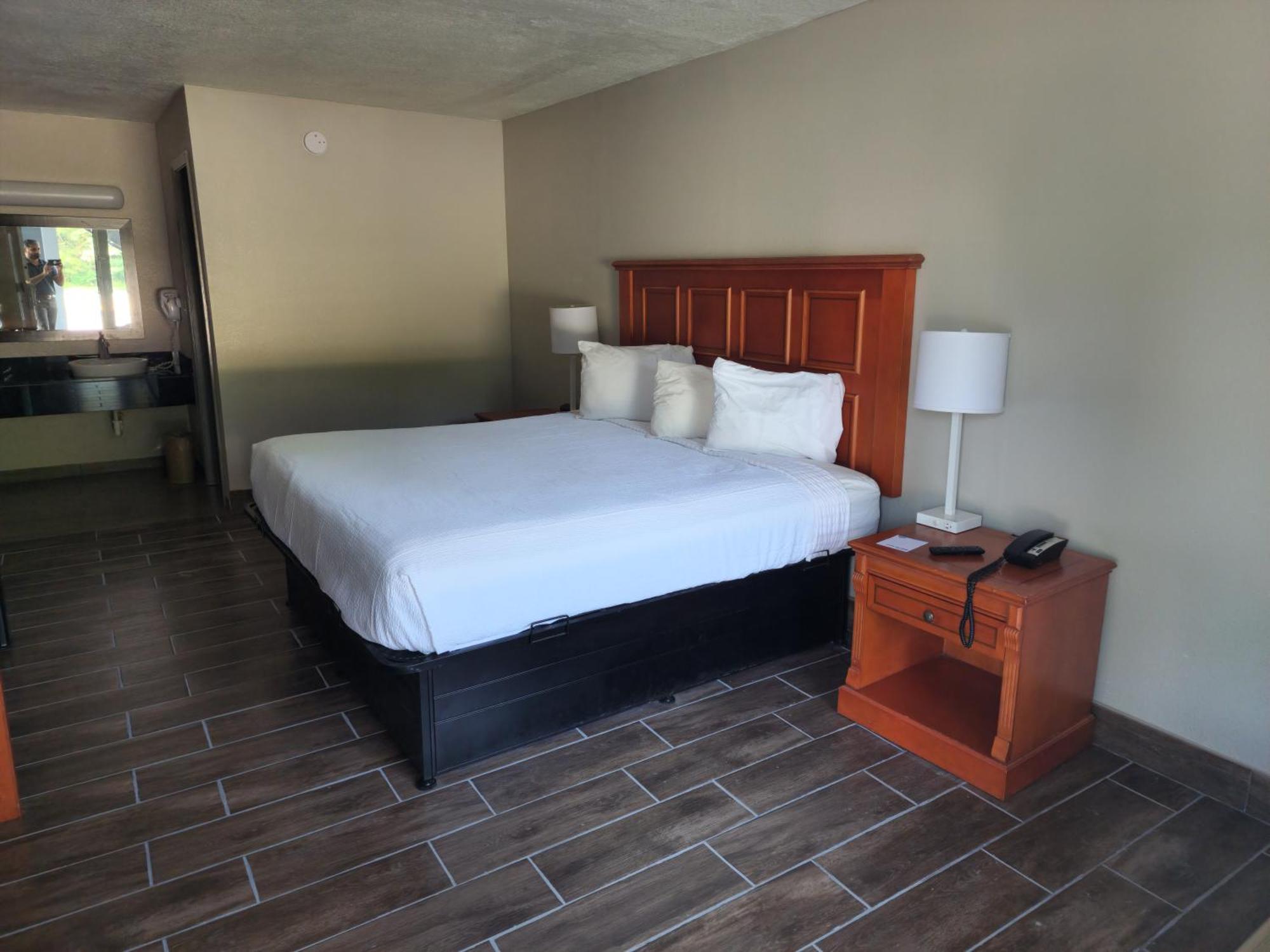 Days Inn By Wyndham Hardeeville Near Hilton Head Eksteriør billede
