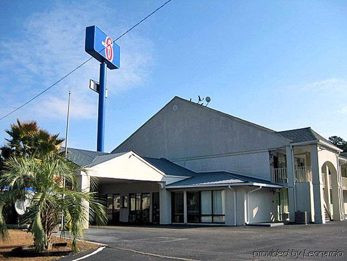 Days Inn By Wyndham Hardeeville Near Hilton Head Eksteriør billede